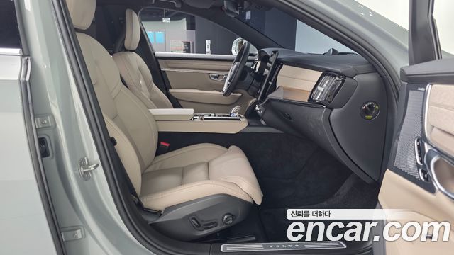 Volvo S90 2026 — photo 11