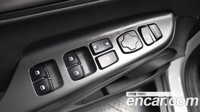 Hyundai Kona 2020 — photo 30