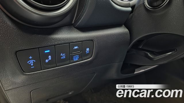 Hyundai Kona 2020 — photo 31