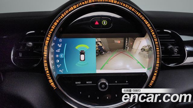 Mini Cooper 2024 — photo 20