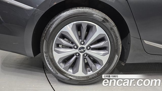 Kia K8 2022 — photo 5