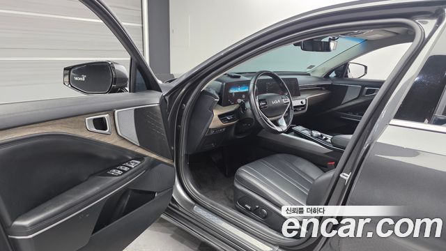Kia K8 2022 — photo 13