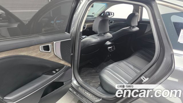 Kia K8 2022 — photo 17