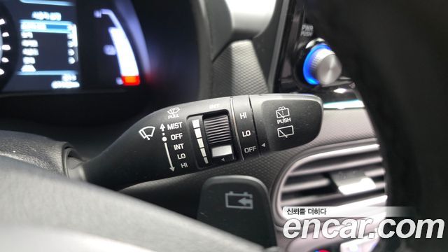 Hyundai Kona 2019 — photo 28