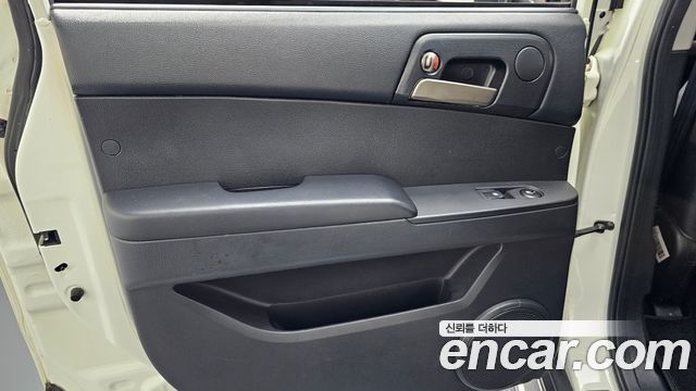KG Mobility KORANDO 2015 — photo 15