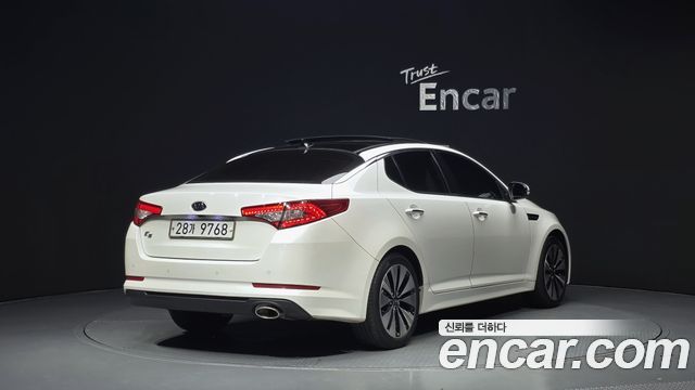 Kia K5 2011 — photo 2