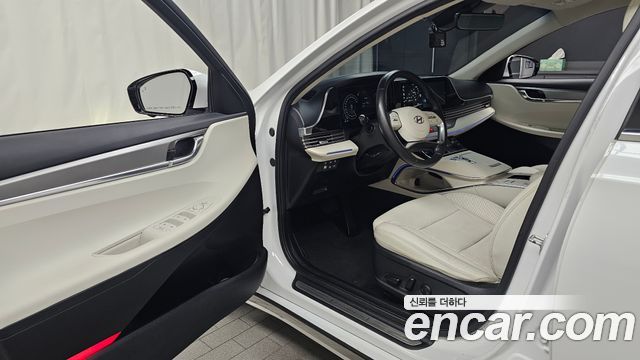 Hyundai Grandeur 2022 — photo 10
