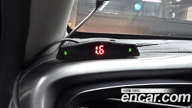 Kia K5 2011 — photo 16