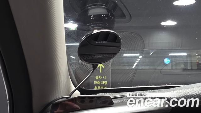 Kia K5 2011 — photo 18