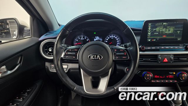 Kia K3 2019 — photo 19