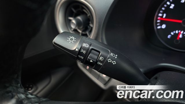 Kia K3 2019 — photo 28