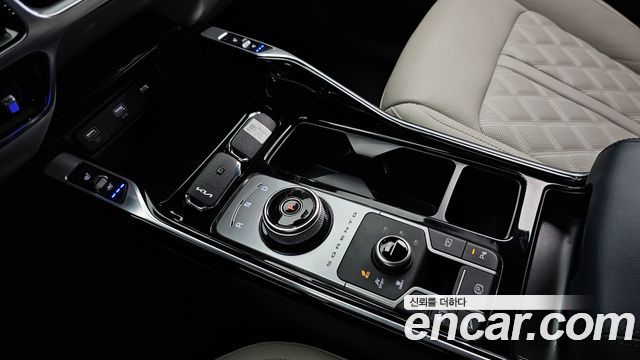 Kia Sorento 2022 — photo 12