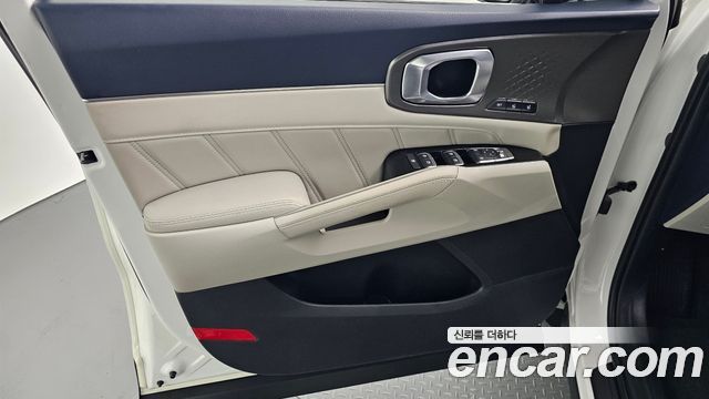 Kia Sorento 2022 — photo 14