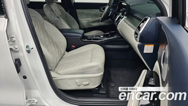 Kia Sorento 2022 — photo 16