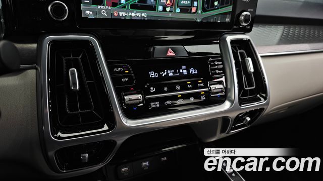 Kia Sorento 2022 — photo 33