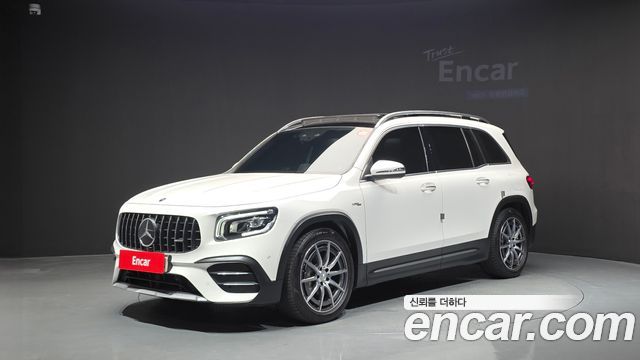 Mercedes-Benz GLB-Class 2021 — photo 1