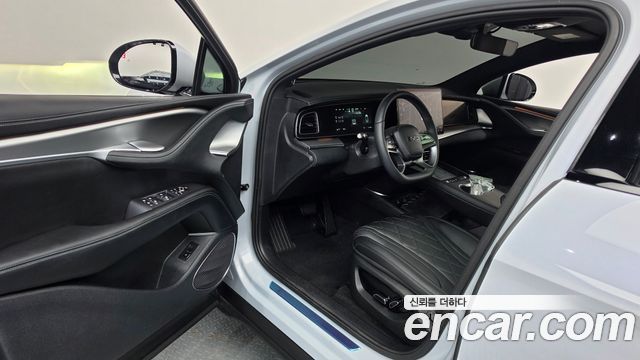 BYD Sealion 7  2026 — photo 13