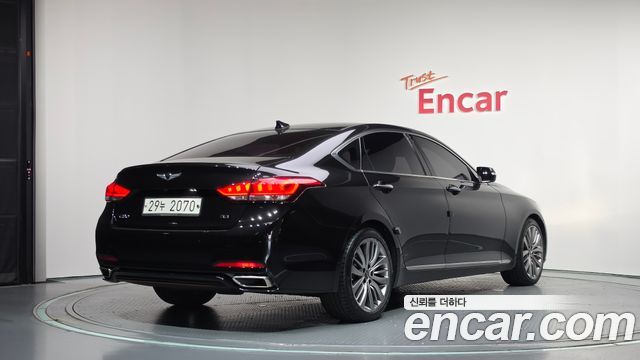 Genesis G80 2018 — photo 2