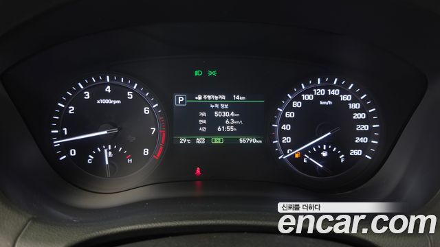 Genesis G80 2018 — photo 11