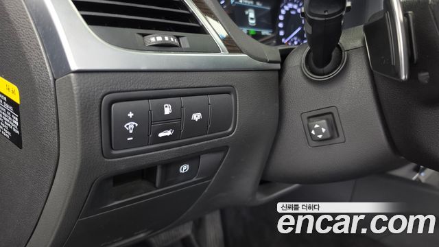 Genesis G80 2018 — photo 22