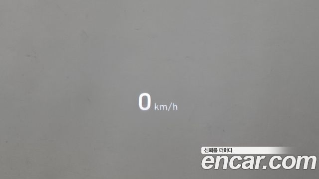 Genesis G80 2018 — photo 23