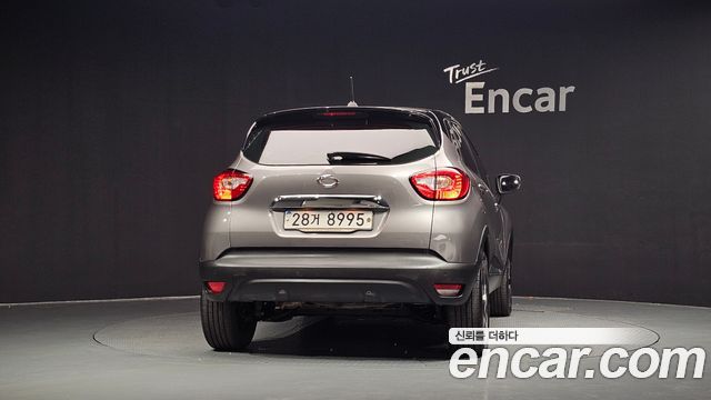 Renault Korea QM3 2016 — photo 4