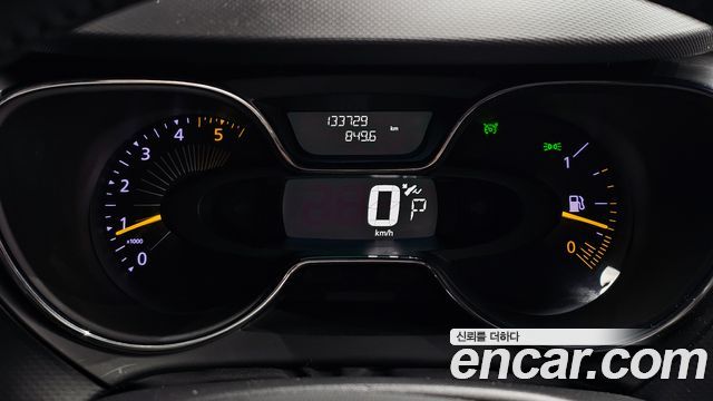 Renault Korea QM3 2016 — photo 11