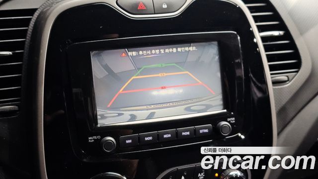 Renault Korea QM3 2016 — photo 26