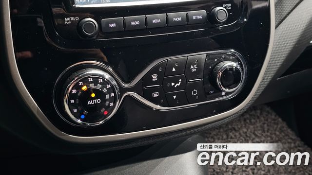 Renault Korea QM3 2016 — photo 28