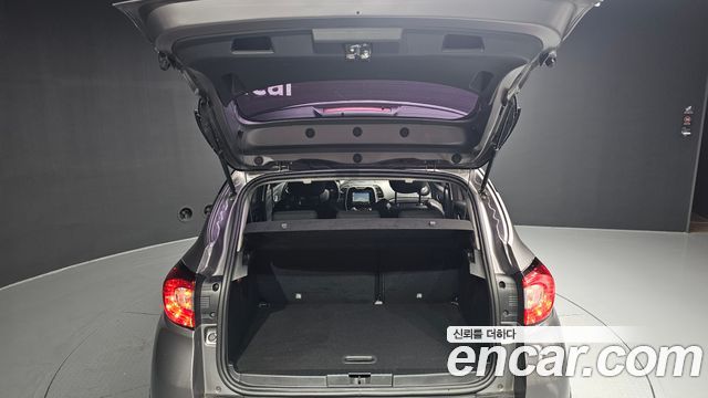 Renault Korea QM3 2016 — photo 32