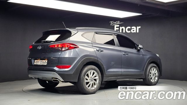 Hyundai Tucson 2017 — photo 2
