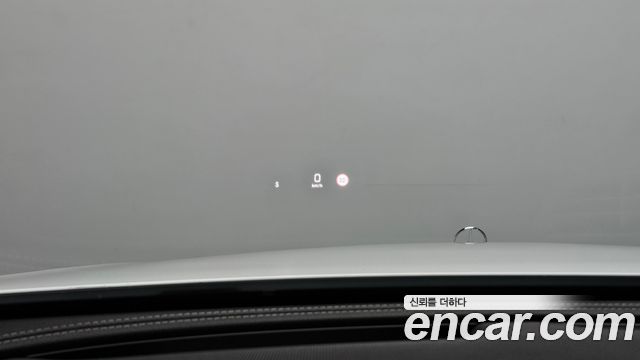 Mercedes-Benz E-Class 2018 — photo 23