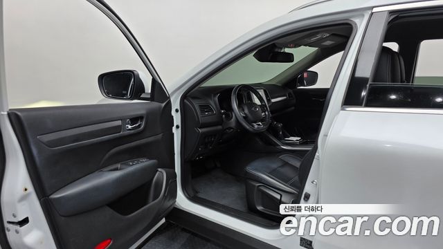 Renault Korea QM6 2023 — photo 10