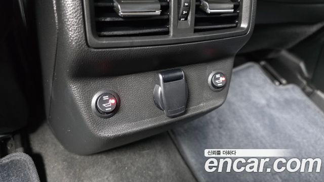 Renault Korea QM6 2023 — photo 19