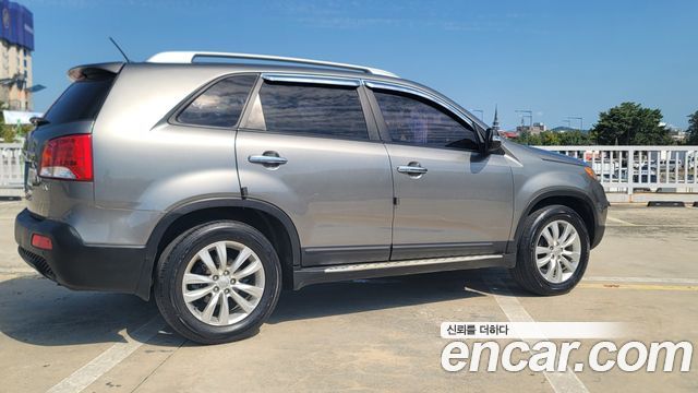 Kia Sorento 2012 — photo 4