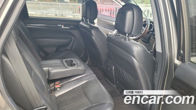 Kia Sorento 2012 — photo 15