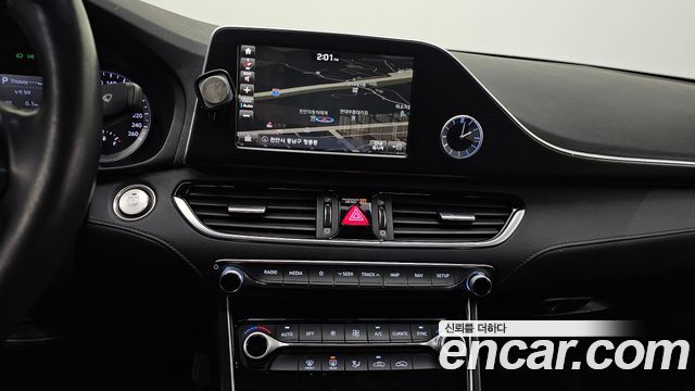 Hyundai Grandeur 2018 — photo 16