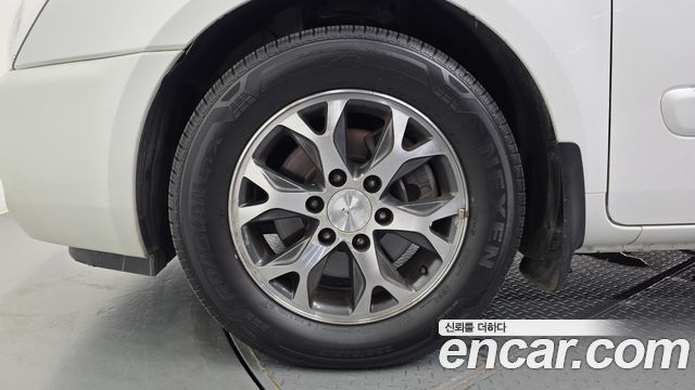 Kia Canival 2014 — photo 5