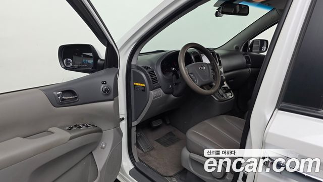 Kia Canival 2014 — photo 10