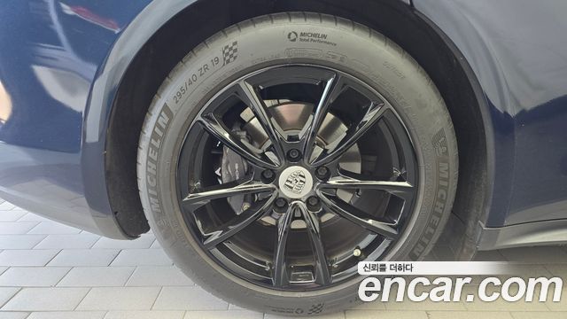 Porsche Panamera 2018 — photo 5