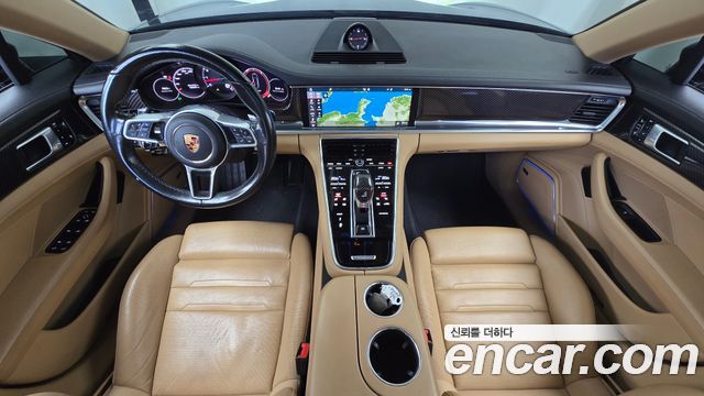 Porsche Panamera 2018 — photo 7