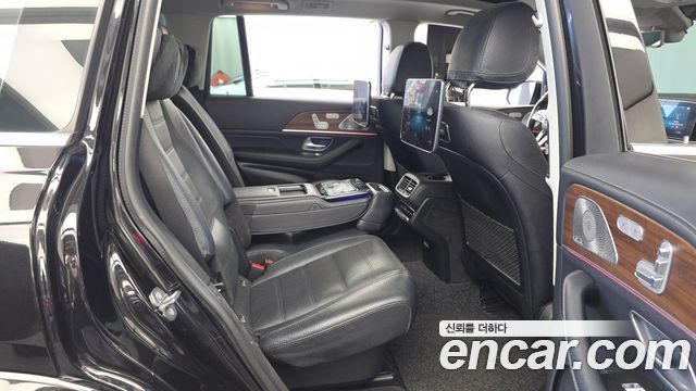 Mercedes-Benz GLS-Class 2020 — photo 12