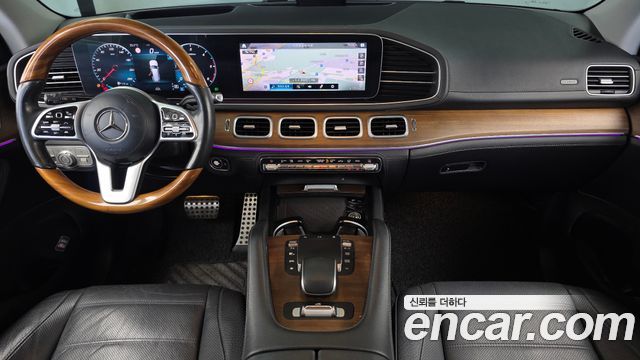 Mercedes-Benz GLS-Class 2020 — photo 14