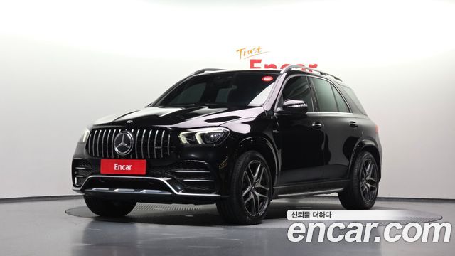 Mercedes-Benz GLE-Class 2021 — photo 1