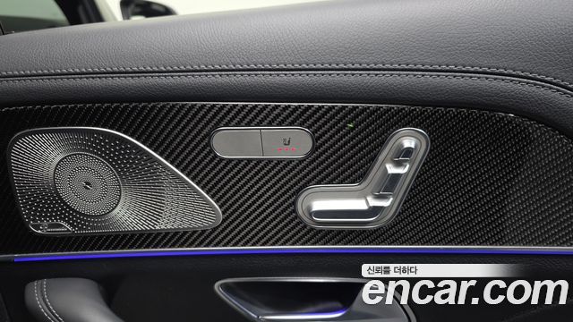 Mercedes-Benz GLE-Class 2021 — photo 24