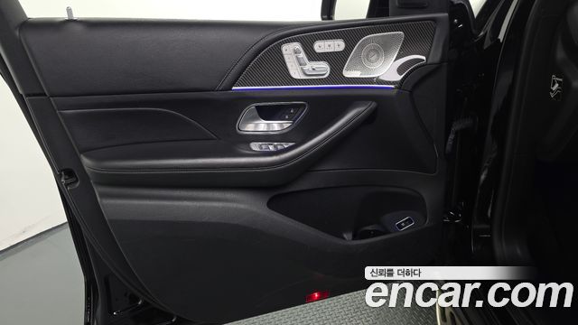 Mercedes-Benz GLE-Class 2021 — photo 14