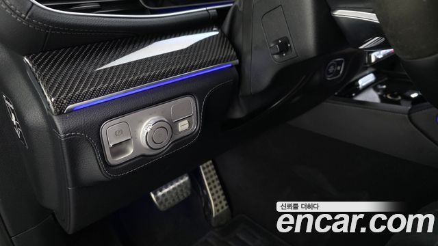 Mercedes-Benz GLE-Class 2021 — photo 27