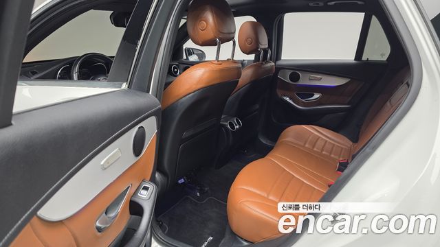 Mercedes-Benz GLC-Class 2022 — photo 16