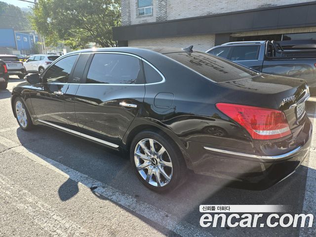 Hyundai Equus 2010 — photo 5