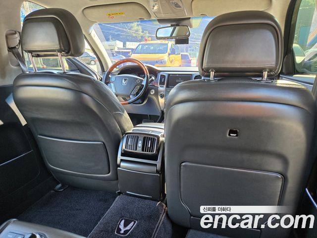 Hyundai Equus 2010 — photo 18